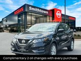 Used 2022 Nissan Rogue Sport S image 2