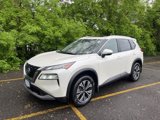 Used 2022 Nissan Rogue SV w/ SV Premium Package image 2