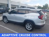 Used 2022 GMC Terrain SLE w/ Driver Convenience Package image 4