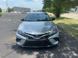 Used 2019 Toyota Camry SE image 3