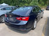 Used 2017 Chevrolet Malibu LT image 2