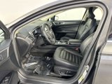 Used 2018 Ford Fusion SE w/ Fusion SE Technology Package image 4