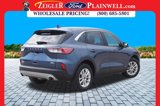 Used 2020 Ford Escape SE image 5