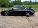 Used 2017 Honda Accord Touring image 2