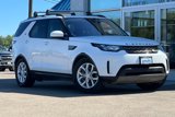 Used 2018 Land Rover Discovery SE image 2