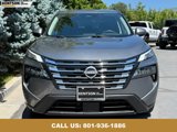 Used 2024 Nissan Rogue SV image 2