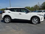 New 2025 Nissan Kicks Play S image 2