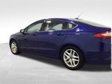 Used 2014 Ford Fusion SE image 3