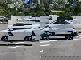 Certified 2022 Hyundai Elantra Limited image 2