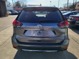 Used 2017 Nissan Rogue SV image 4
