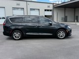Used 2020 Chrysler Pacifica Limited w/ Advanced Safetytec Group image 2