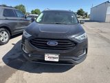 Used 2020 Ford Edge Titanium image 2