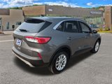 Used 2022 Ford Escape SE image 3