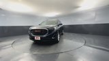 Used 2018 GMC Terrain SLE w/ Driver Convenience Package image 4