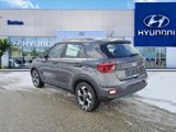 New 2025 Hyundai Venue SEL image 3