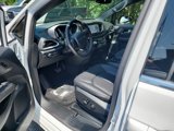New 2025 Chrysler Pacifica Select image 2