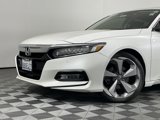 Used 2018 Honda Accord Touring image 6