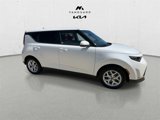 Used 2023 Kia Soul LX w/ LX Technology Package image 2