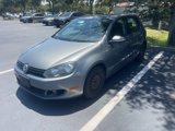 Used 2013 Volkswagen Golf 4-Door image 2