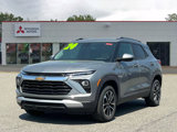 Used 2024 Chevrolet TrailBlazer LT image 2