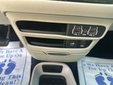 Used 2022 Chrysler Pacifica Touring-L image 4