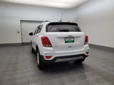 Used 2020 Chevrolet Trax LT w/ LT Convenience Package image 6