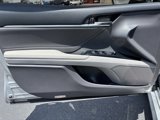 Certified 2018 Toyota Camry XLE image 3