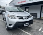Used 2015 Toyota RAV4 LE image 2