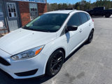 Used 2018 Ford Focus SE image 2