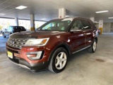 Used 2016 Ford Explorer XLT w/ Equipment Group 202A image 2