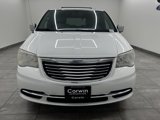 Used 2014 Chrysler Town & Country Touring-L w/ Driver Convenience Group image 2