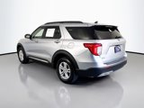 Certified 2022 Ford Explorer XLT w/ Equipment Group 202A image 5