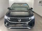 Certified 2024 Volkswagen Taos SE w/ Panoramic Sunroof Package image 3