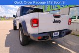 Used 2023 Jeep Gladiator Sport image 6