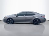Used 2018 Toyota Camry XSE image 3