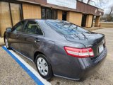 Used 2011 Toyota Camry LE image 3
