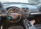 Used 2018 Ford Explorer XLT image 4