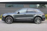 Used 2024 Porsche Macan image 2