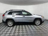 Used 2017 Jeep Cherokee Sport image 4