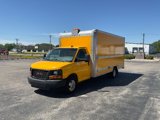 Used 2016 GMC Savana 3500 Extended image 2