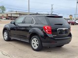 Used 2017 Chevrolet Equinox LT image 3