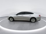 Used 2021 Chevrolet Malibu LT image 2