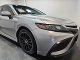 Used 2021 Toyota Camry SE image 3
