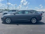 Used 2015 Chrysler 200 Limited w/ Convenience Group image 4