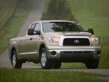 Used 2008 Toyota Tundra 4x4 CrewMax image 2