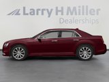 Used 2018 Chrysler 300 Touring L image 3