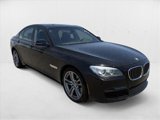 Used 2013 BMW 740i image 3