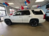 Used 2011 Cadillac Escalade Platinum image 5