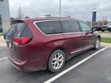 Used 2018 Chrysler Pacifica Touring-L w/ Tire & Wheel Group image 5