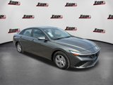 Certified 2024 Hyundai Elantra SE image 3